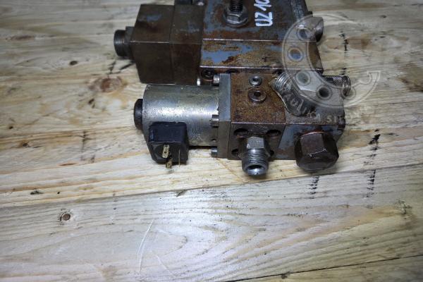 Zawór hydrauliczny dodatkowej funkcji/młot z LS