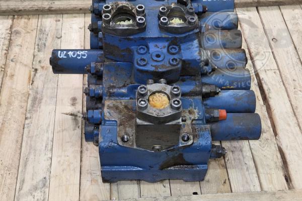 ROZDZIELACZ REXROTH - M8-1024-00/7M8-22