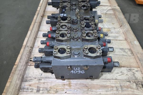 ROZDZIELACZ LIEBHERR A316 - M7 R901008088