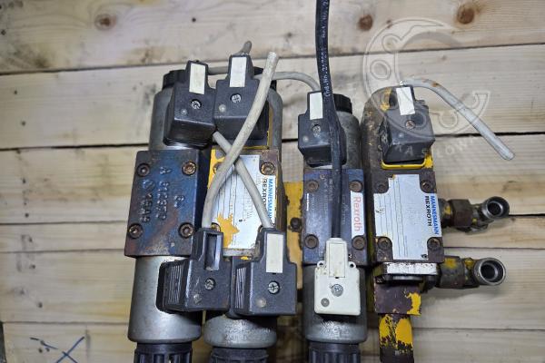 BLOK ZAWOROWY REXROTH 00170957 4HSR 06-35/01D